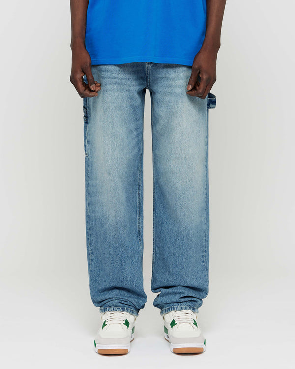 85 Baggy Jeans With Loop light washed blue