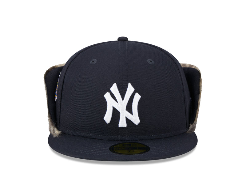 59FIFTY New York Yankees MLB World Series Fitted Downflap Cap Dunkelblau