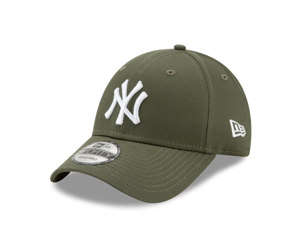 9FORTY New York Yankees Essential Verstellbare Cap Olive