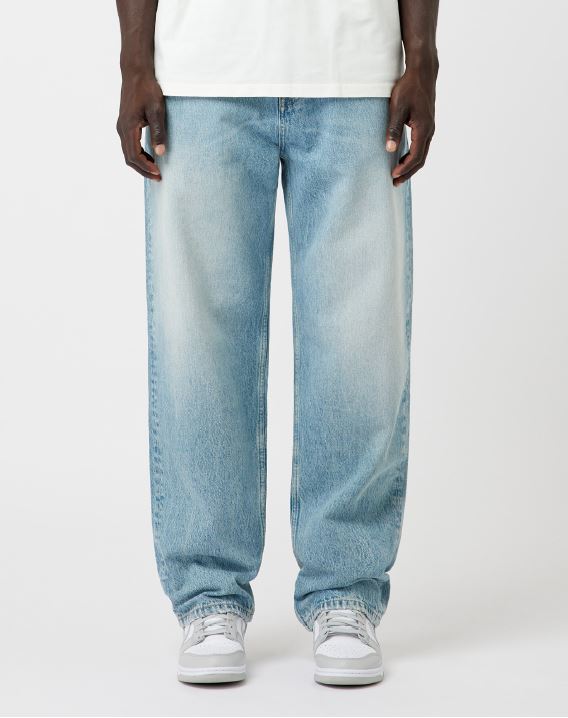 85 Distressed Zipped Jeans Ocean Blue